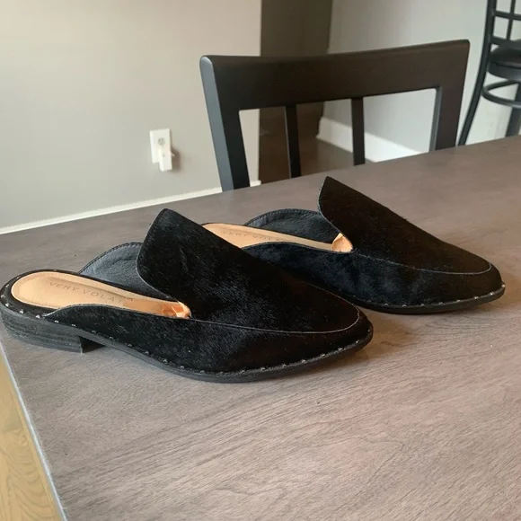 NWOT Black Calf Hair mules with silver stud detail. Sz 7.5 - Picture 5 of 15